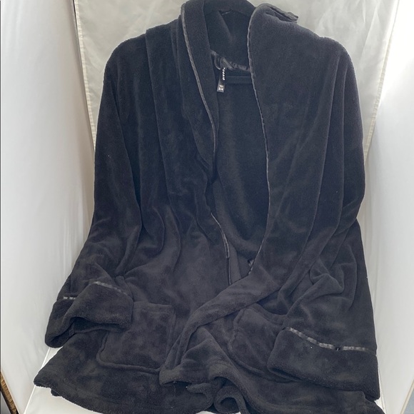 torrid Other - Torrid Black Plush Robe